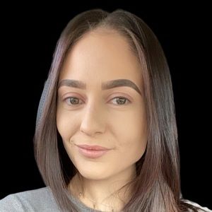 Meet your Posher, Alix